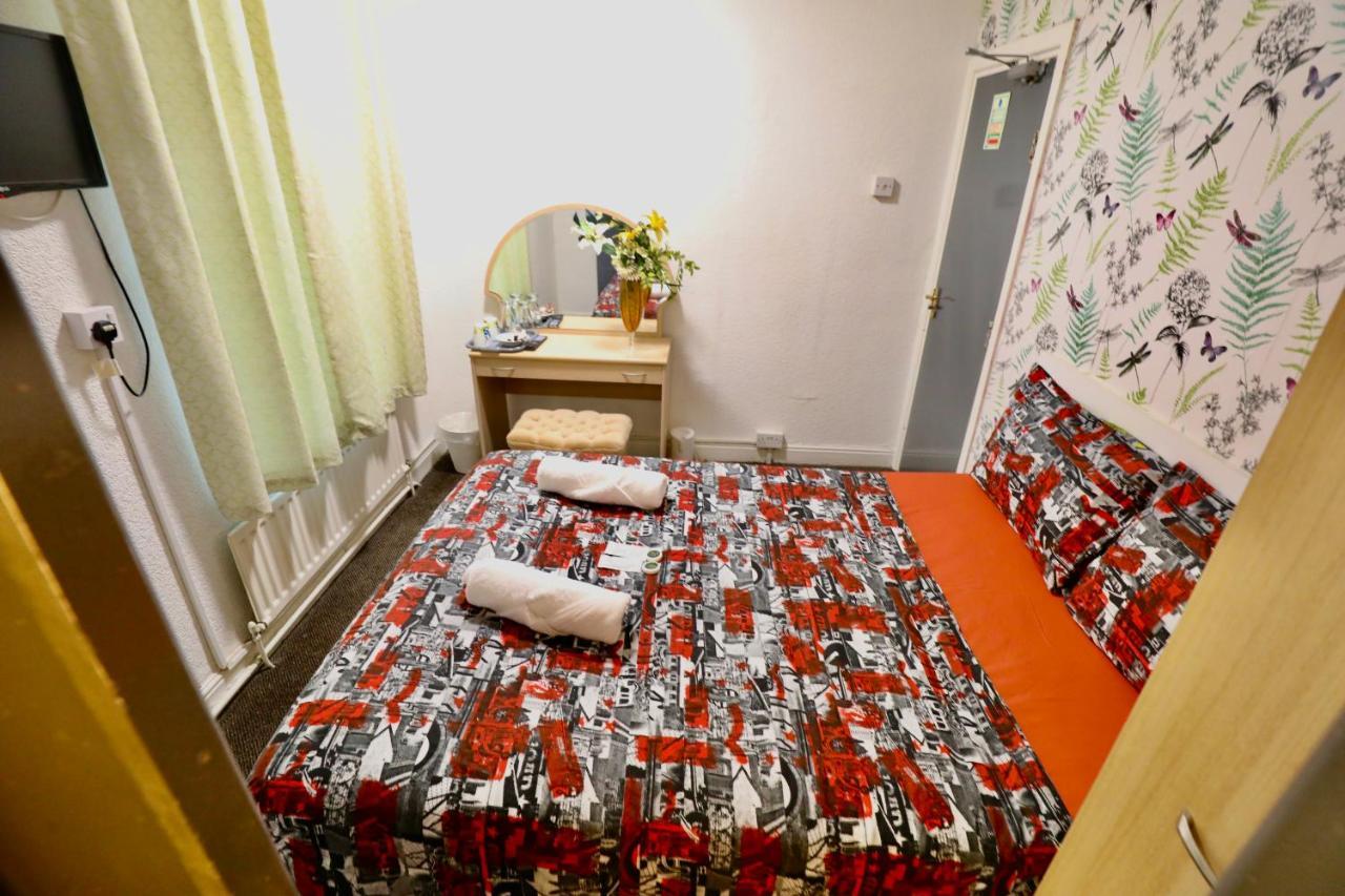Blackpool Central Hotel Bagian luar foto